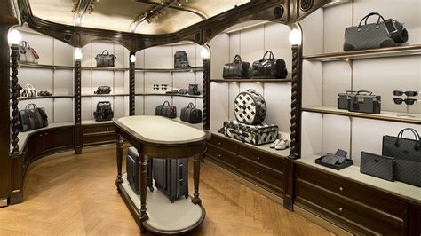 gucci kansas city plaza